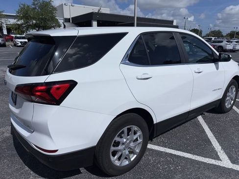 Used 2023 Chevrolet Equinox LT FWD image 4