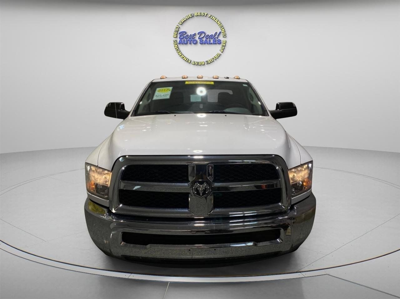 Used 2017 RAM 2500 Tradesman w/ Chrome Appearance Group AWD/4WD image 5