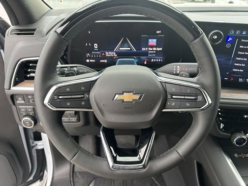 New 2026 Chevrolet Suburban High Country image 7