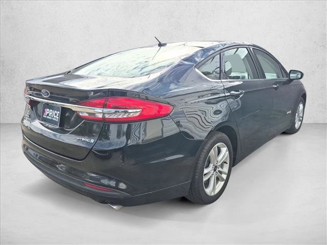 Used 2018 Ford Fusion S FWD image 4