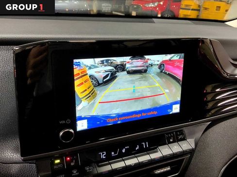 Used 2025 Toyota Camry LE w/ Convenience Package image 27