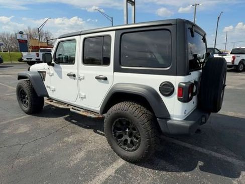 Used 2019 Jeep Wrangler Unlimited Sport S AWD/4WD image 6