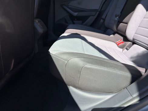 Used 2025 Volkswagen Jetta SE image 25