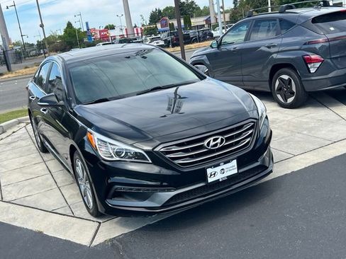 Used 2017 Hyundai Sonata Limited FWD image 5