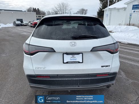 Used 2023 Honda HR-V Sport image 7