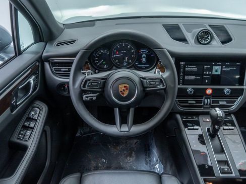 New 2026 Porsche Macan AWD/4WD image 14
