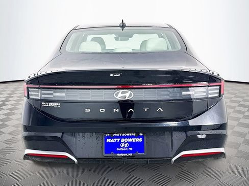 New 2026 Hyundai Sonata SEL FWD image 6