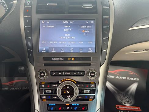 Used 2020 Lincoln MKZ Reserve w/ Elements Package AWD/4WD image 23