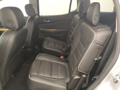 Used 2017 GMC Acadia Denali image 18