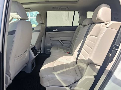 Used 2021 Volkswagen Atlas SEL Premium AWD/4WD image 12