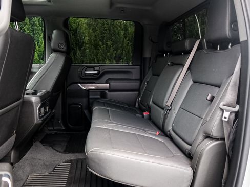Used 2021 Chevrolet Silverado 3500 LTZ w/ LTZ Convenience Package AWD/4WD image 8