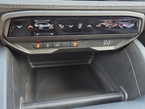 New 2026 Jeep Cherokee Laredo AWD/4WD image 27