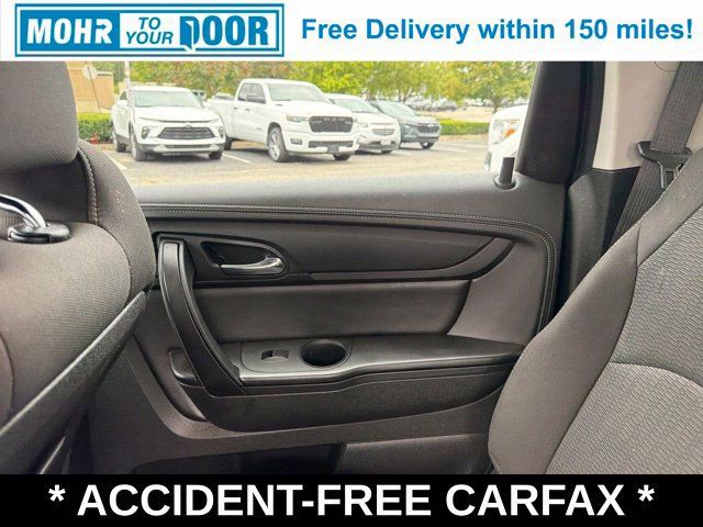 Used 2017 Chevrolet Traverse LT w/ Style and Technology Package FWD image 42