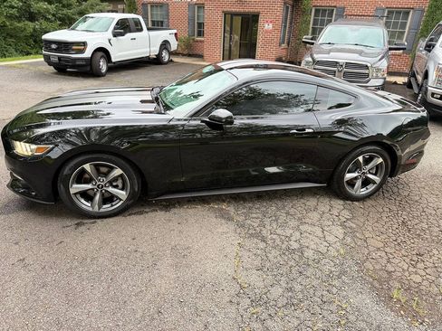 Used 2016 Ford Mustang Coupe w/ Equipment Group 051A RWD image 2