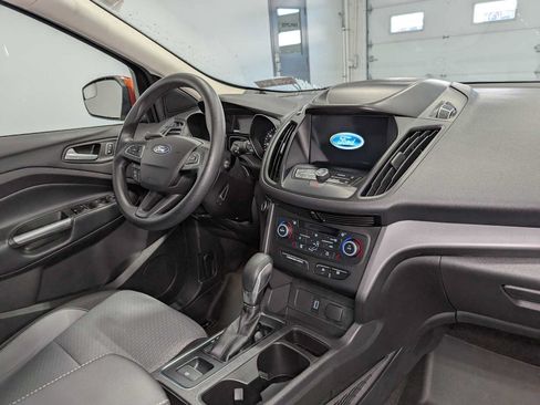 Used 2019 Ford Escape SE AWD/4WD image 40