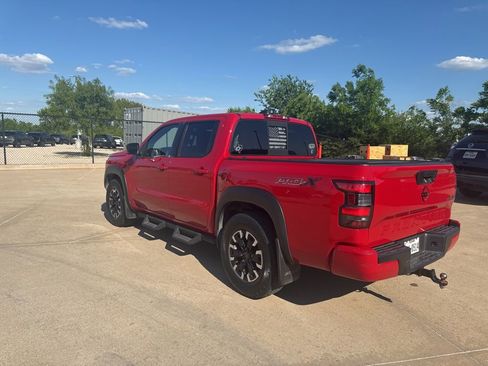 Certified 2022 Nissan Frontier Pro-X image 3