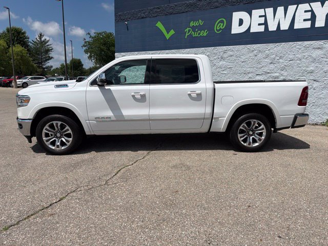 Used 2024 RAM 1500 Limited w/ Trailer Tow Group AWD/4WD image 2