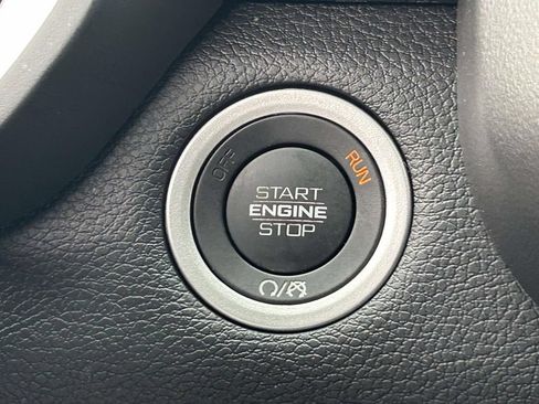 Used 2026 RAM 2500 Big Horn AWD/4WD image 30
