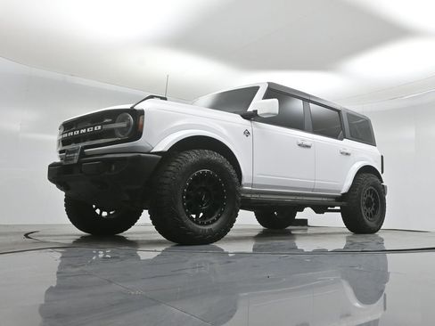 Used 2021 Ford Bronco Outer Banks AWD/4WD image 39