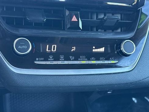 Used 2025 Toyota Corolla LE image 25