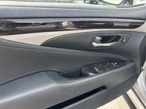 Used 2015 Lexus LS 460 w/ Comfort Package RWD image 15