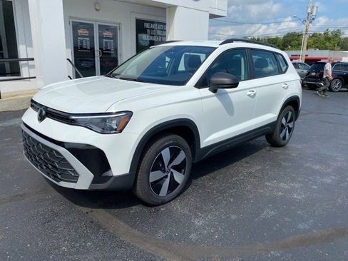 New 2025 Volkswagen Taos S image 5