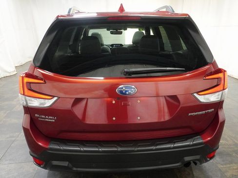 Used 2019 Subaru Forester Limited w/ Popular Package #3 image 5