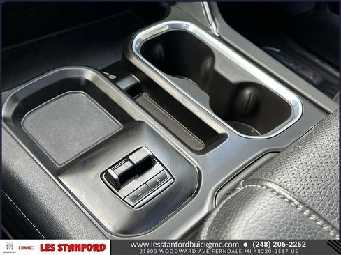 Used 2024 GMC Sierra 3500 Denali image 32