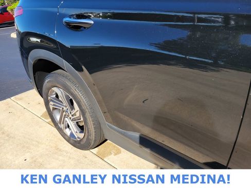 Used 2023 Hyundai Santa Fe SEL image 14