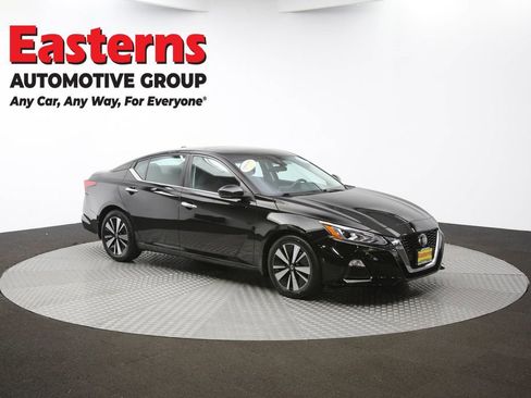 Used 2021 Nissan Altima 2.5 SV w/ SV Premium Package FWD image 46