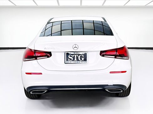 Used 2019 Mercedes-Benz A 220 image 5