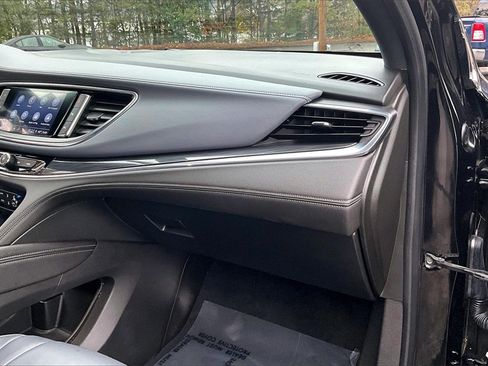Certified 2022 Buick Enclave Essence w/ Experience Buick Package image 24