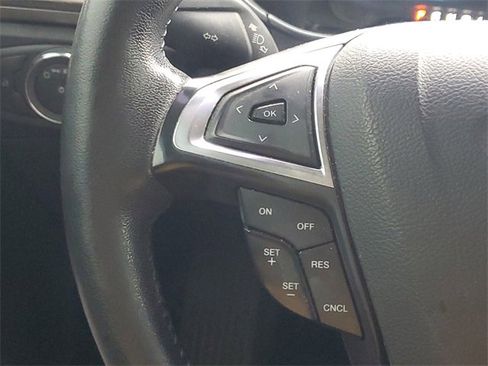 Used 2018 Ford Fusion Energi SE image 13