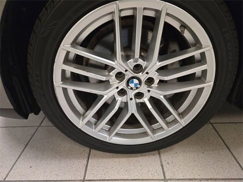 Used 2024 BMW 530i image 10