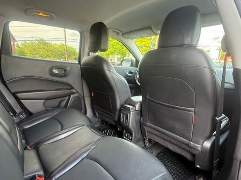 Used 2021 Jeep Compass Trailhawk AWD/4WD image 23