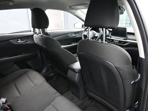 Used 2021 Kia Forte LXS image 38