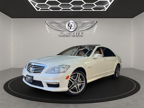 Used 2013 Mercedes-Benz S 63 AMG w/ Driver Assistance Pkg image 2