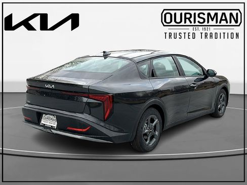 New 2025 Kia K4 LXS image 4