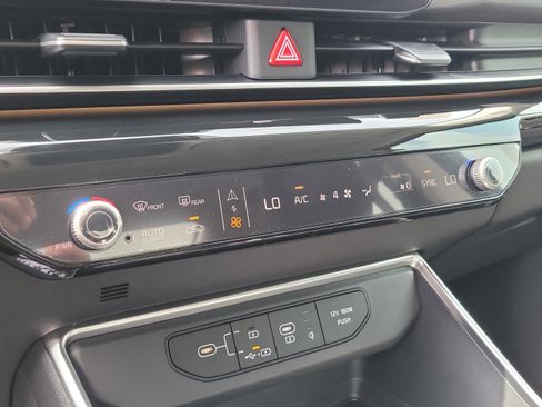 New 2026 Kia Carnival SX Prestige image 30