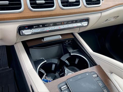 Used 2022 Mercedes-Benz GLE 350 4MATIC image 26