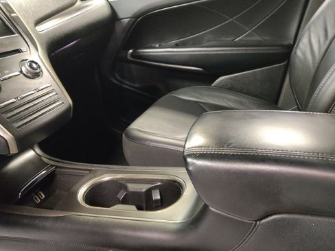 Used 2016 Lincoln MKC Reserve image 26