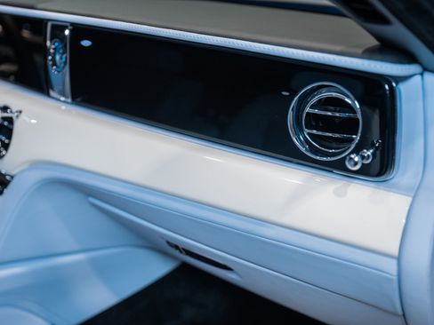 Used 2023 Rolls-Royce Ghost image 55