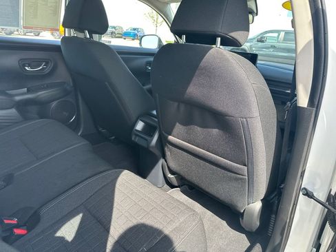 Used 2024 Honda HR-V LX image 31