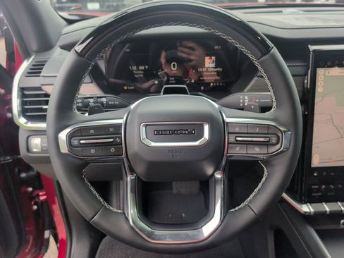 New 2026 GMC Acadia Denali FWD image 25