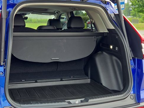 Used 2025 Honda CR-V EX-L image 9