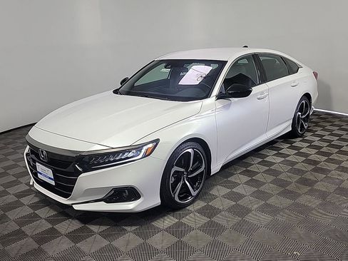 Certified 2022 Honda Accord Sport image 12