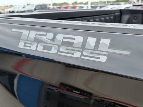 New 2026 Chevrolet Silverado 1500 LT Trail Boss w/ Safety Package AWD/4WD image 14