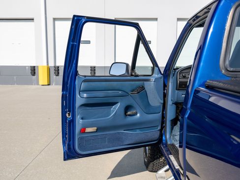 Used 1996 Ford F250 4x4 Regular Cab image 38