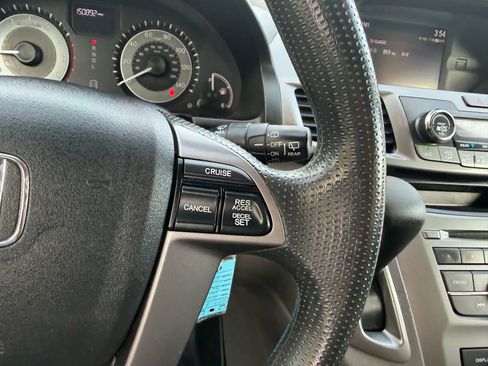 Used 2014 Honda Odyssey LX image 22