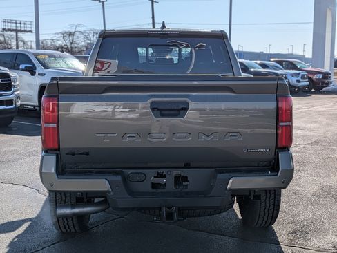 New 2026 Toyota Tacoma TRD Off-Road w/ TRD Off Road Premium Package image 5